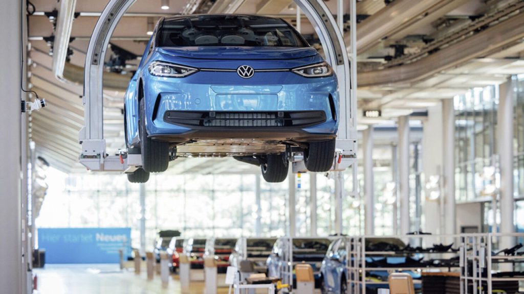Чому європейські автовиробники програють Китаю та як BYD став новим лідером ринку України зображення 4