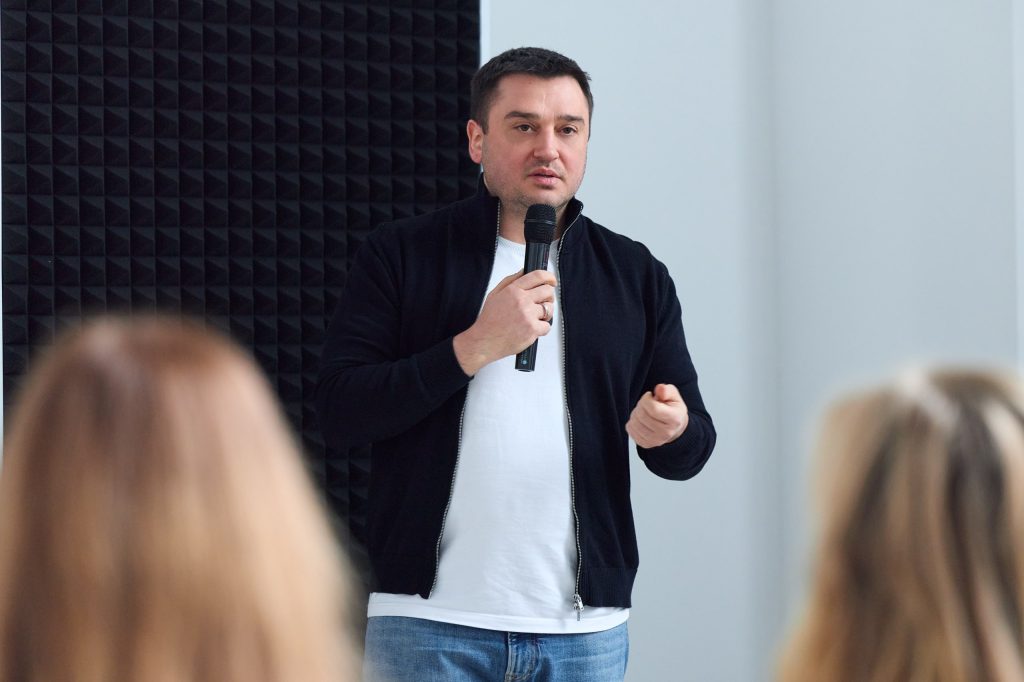 Повістки в Дії, е-вибори і нові послуги: велике інтерв’ю в.о. міністра Борнякова зображення 2